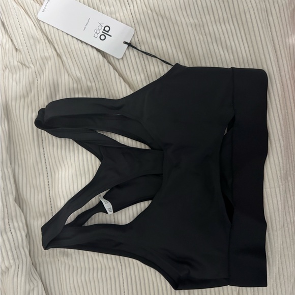ALO Yoga Jet Black Strappy Sports Bra - Picture 1 of 2